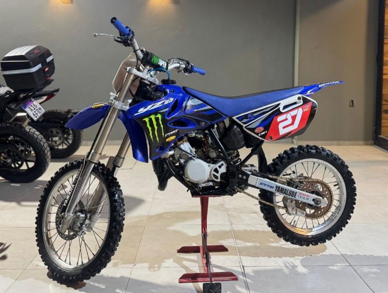 Yamaha YZ Usada en San Juan, deRuedas