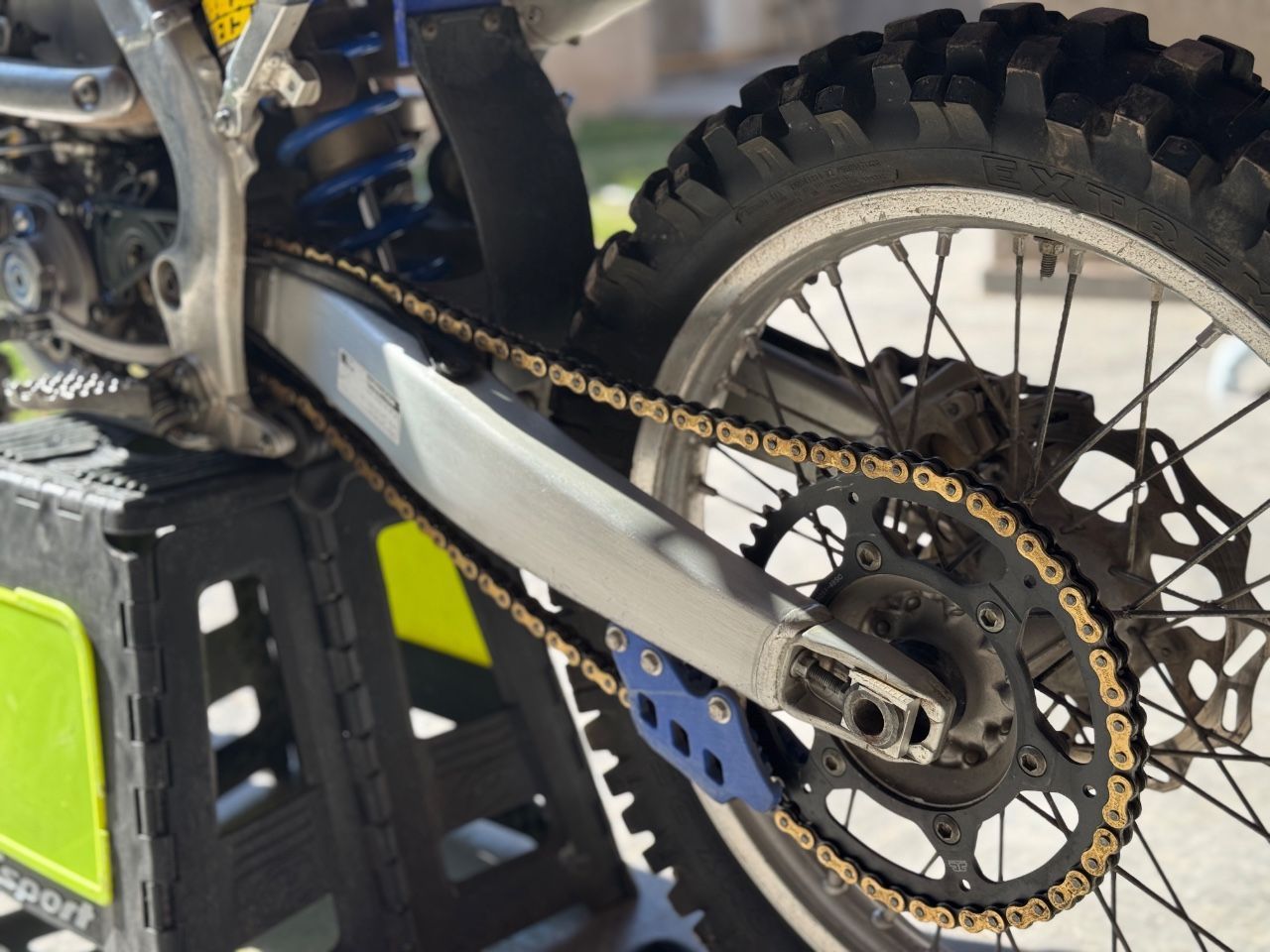 Yamaha YZ Usada en San Juan, deRuedas