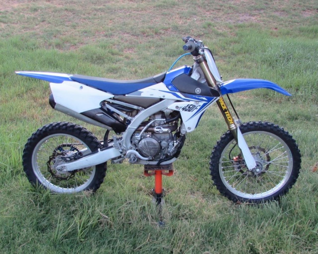 Yamaha YZ Usada en San Juan, deRuedas
