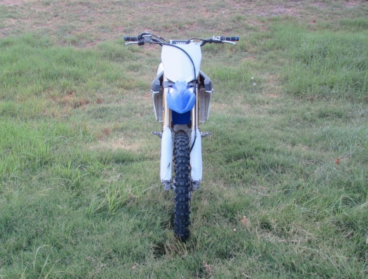 Yamaha YZ Usada en San Juan, deRuedas