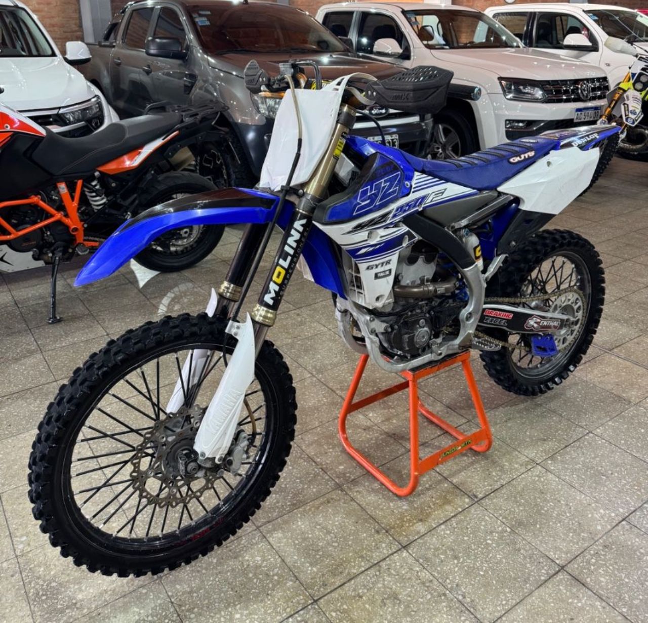 Yamaha YZ Usada en San Juan, deRuedas