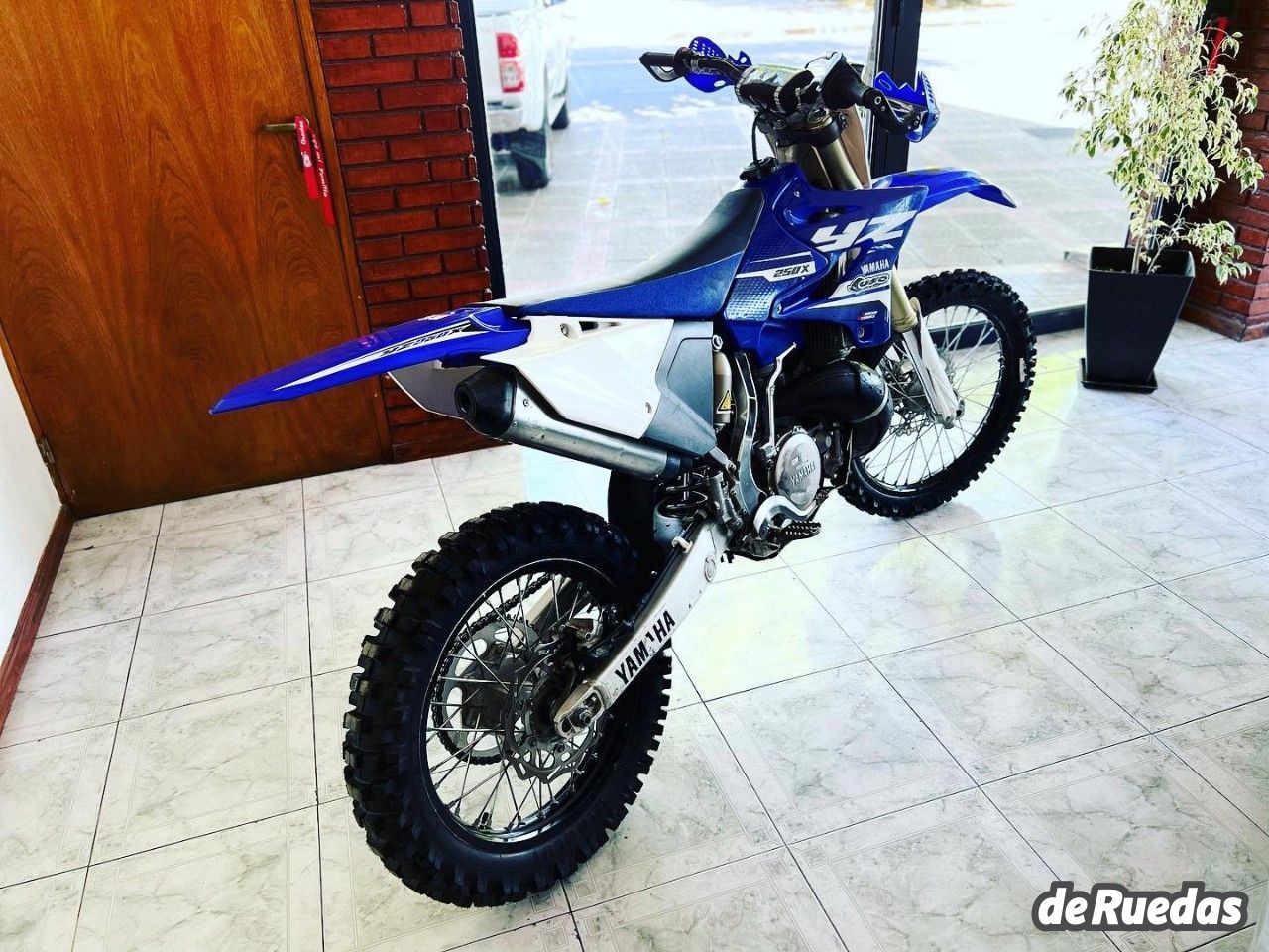 Yamaha YZ Usada en Mendoza, deRuedas
