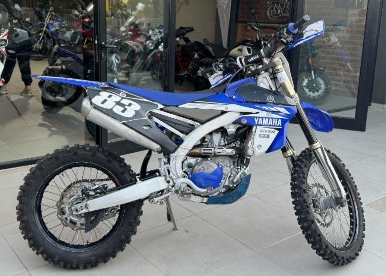 Yamaha YZ Usada en San Juan, deRuedas