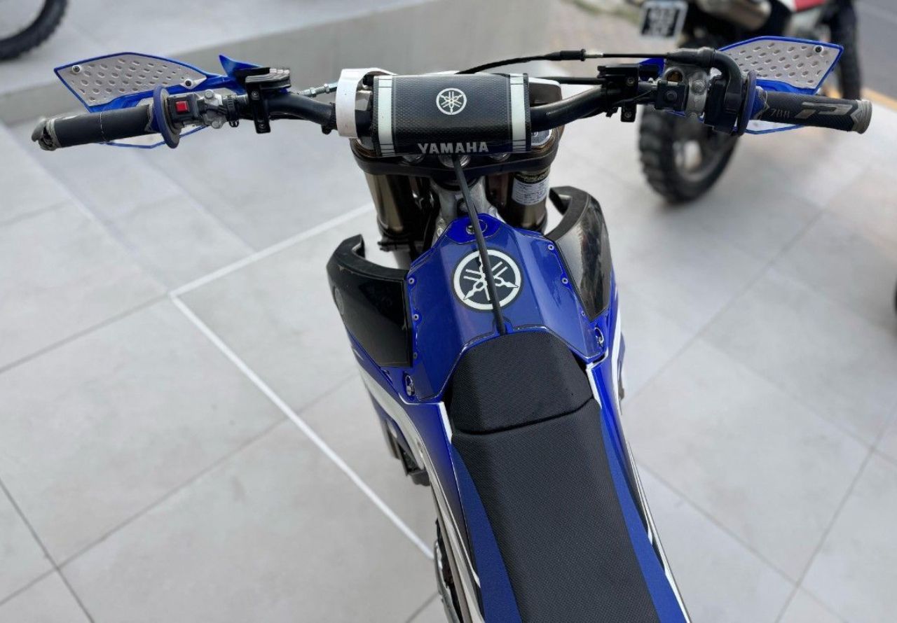Yamaha YZ Usada en San Juan, deRuedas