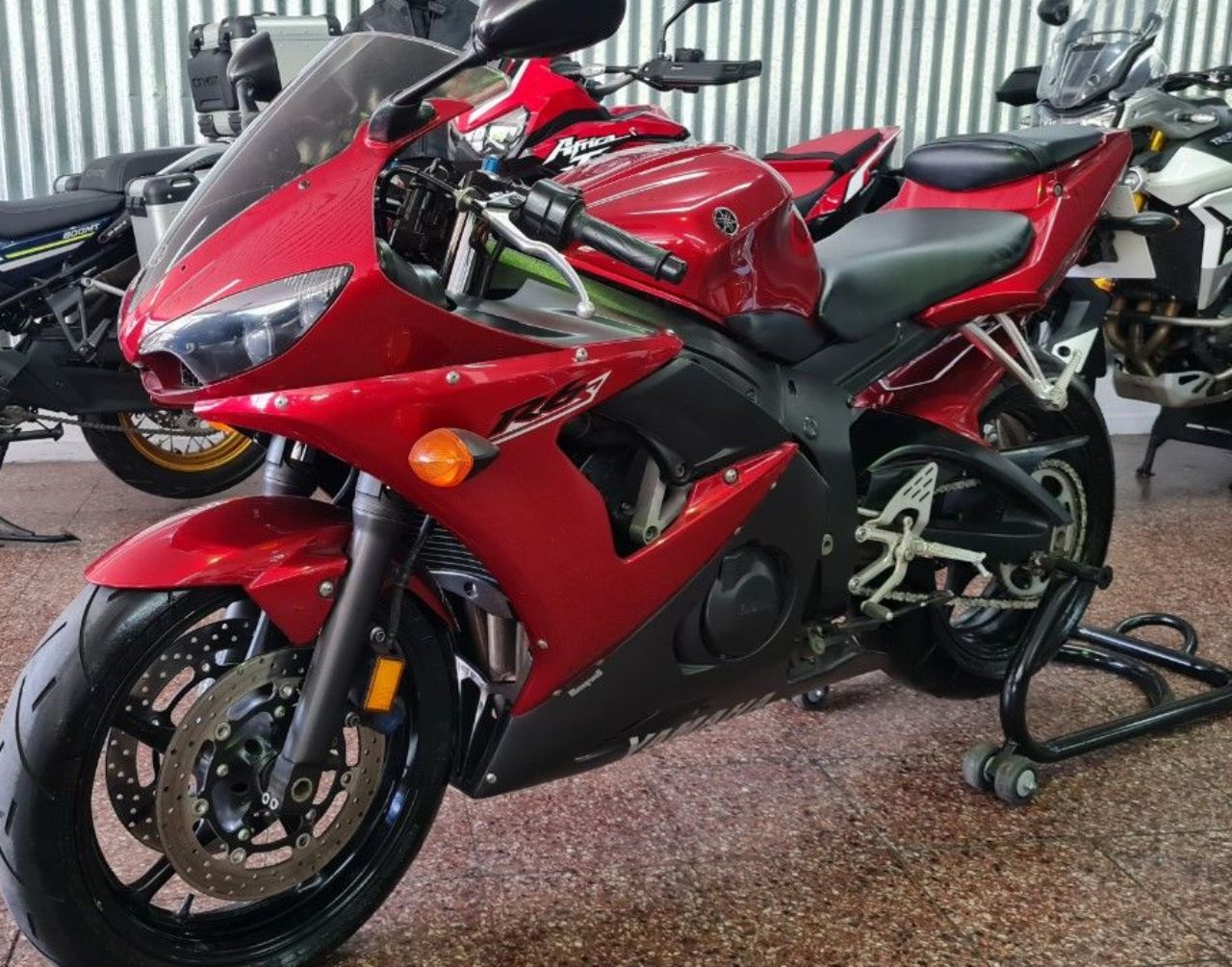 Yamaha YZF Usada en Mendoza, deRuedas