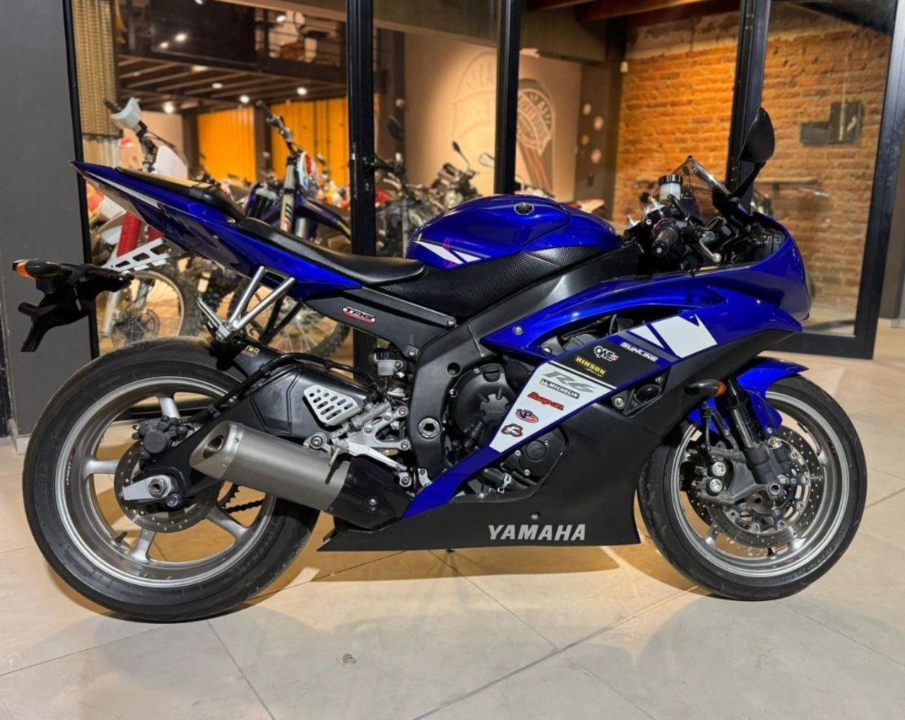 Yamaha YZF Usada en San Juan, deRuedas