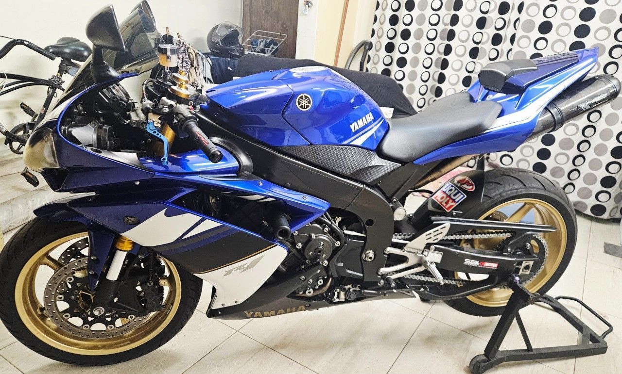 Yamaha YZF Usada en Mendoza, deRuedas