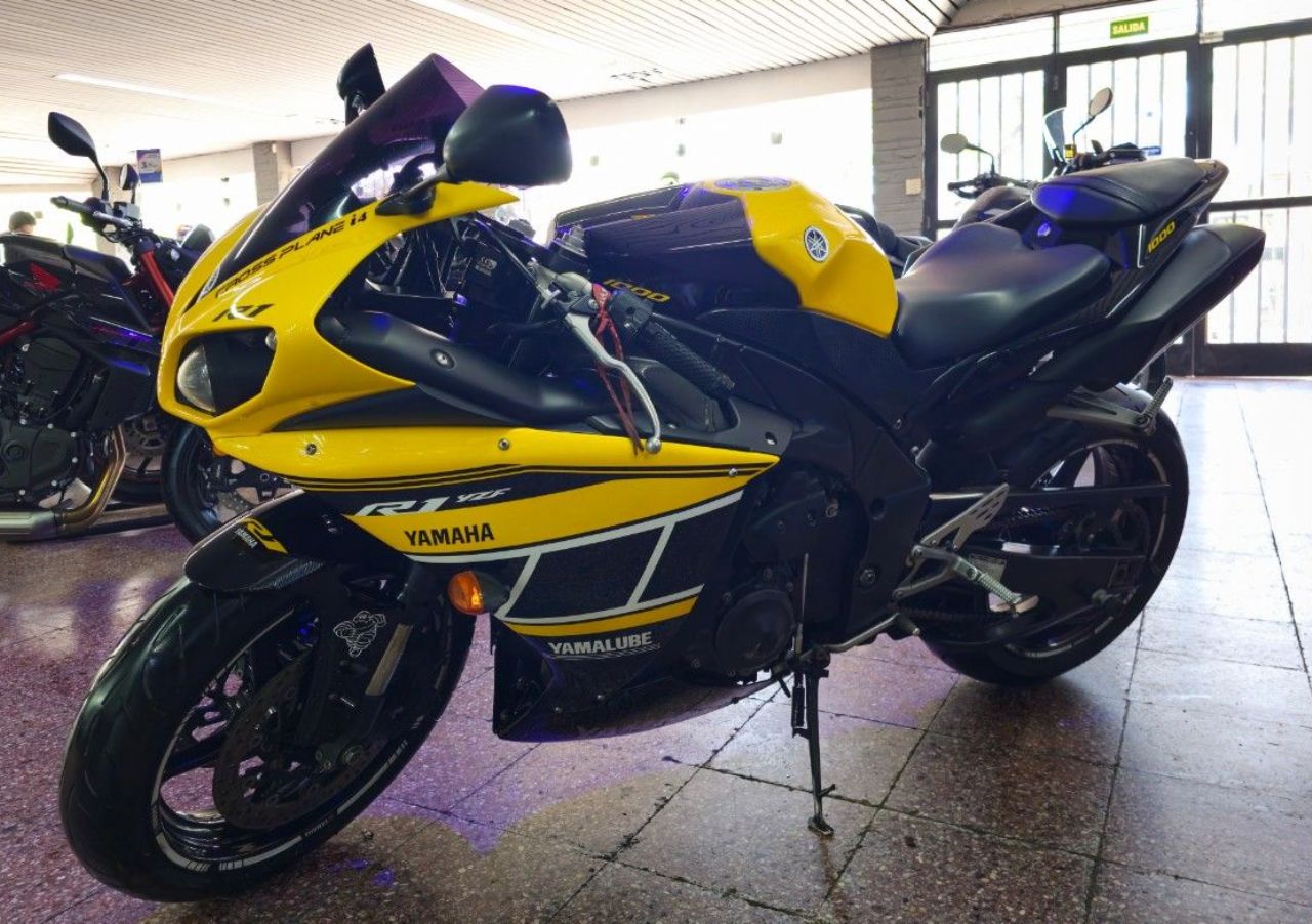 Yamaha YZF Usada en Mendoza, deRuedas