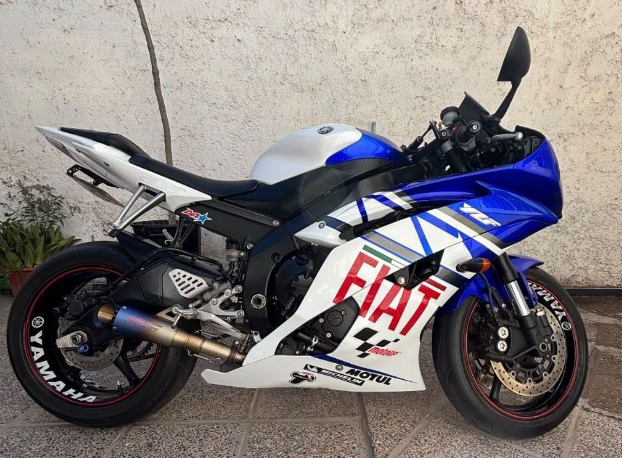 Yamaha YZF Usada en Mendoza, deRuedas