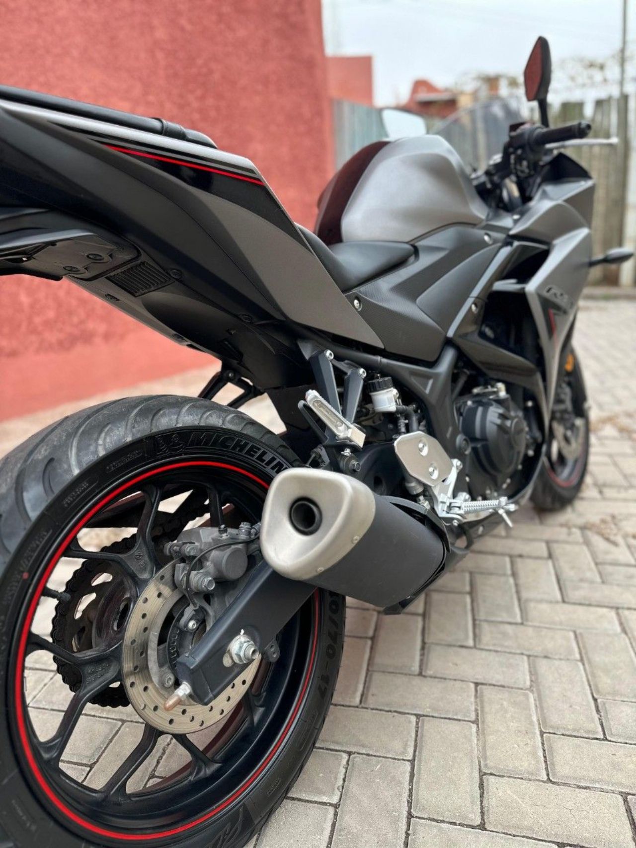 Yamaha YZF Usada en Mendoza, deRuedas