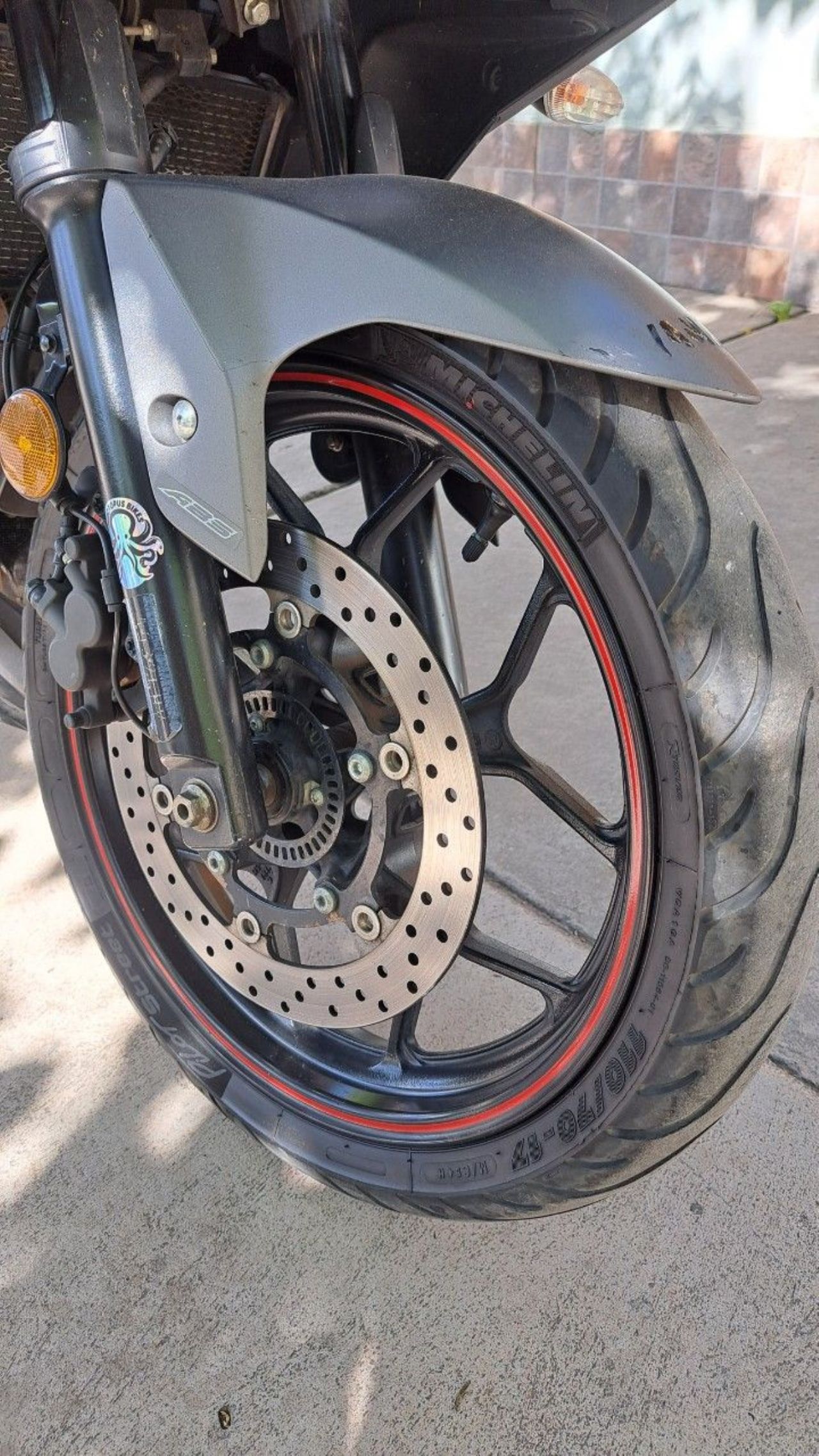 Yamaha YZF Usada en Mendoza, deRuedas