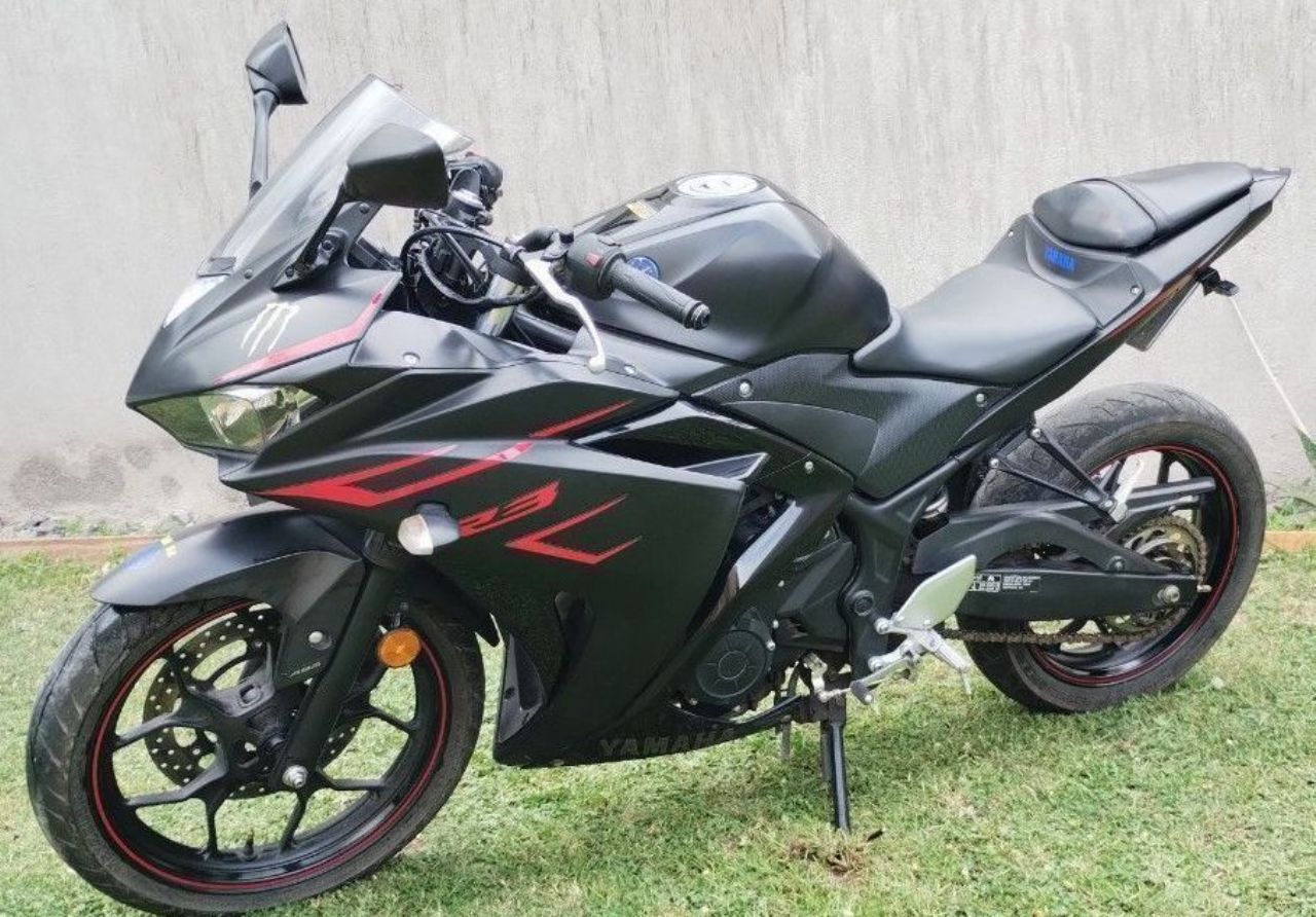 Yamaha YZF Usada en Mendoza, deRuedas