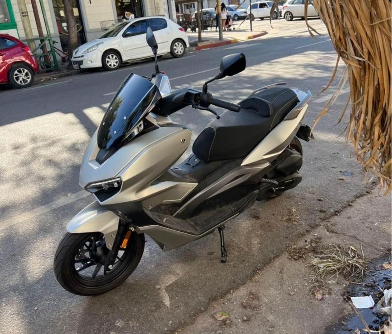 Zanella Cruiser Usada en Córdoba, deRuedas