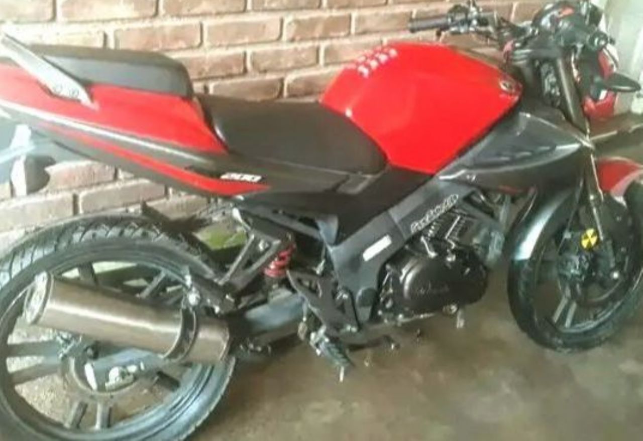 Zanella RX Usada en Mendoza, deRuedas