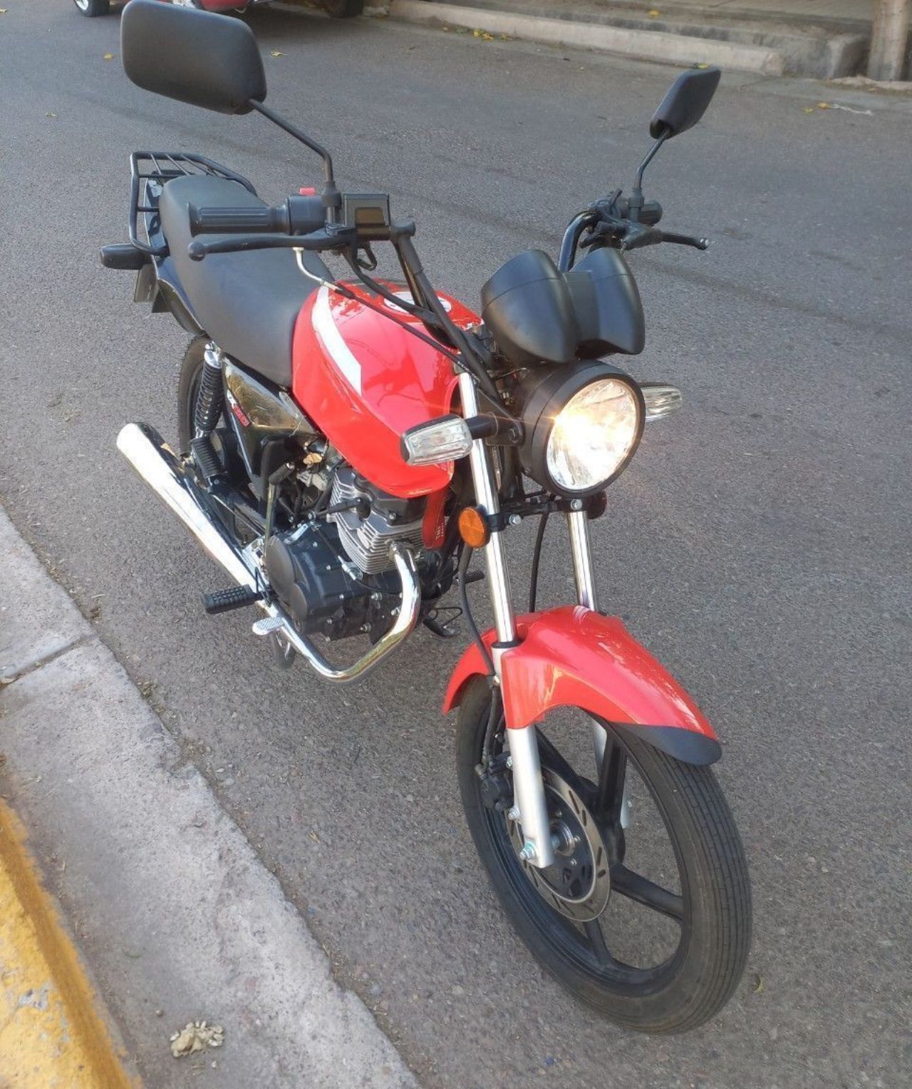 Zanella RX Usada en Mendoza, deRuedas