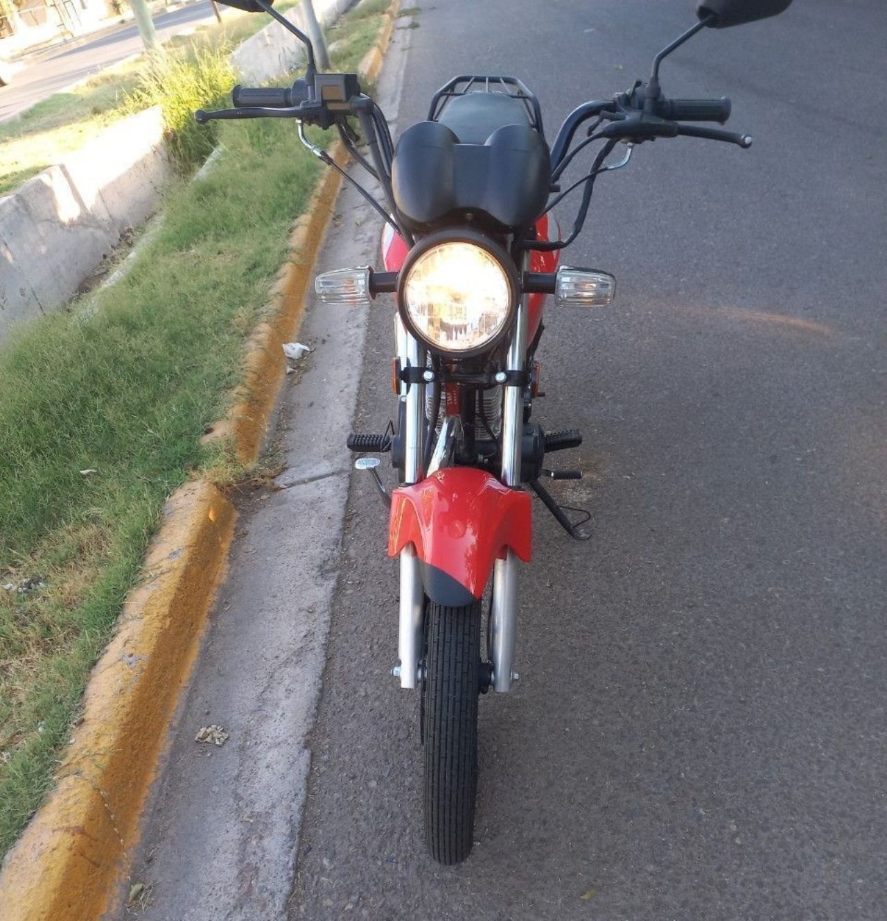 Zanella RX Usada en Mendoza, deRuedas