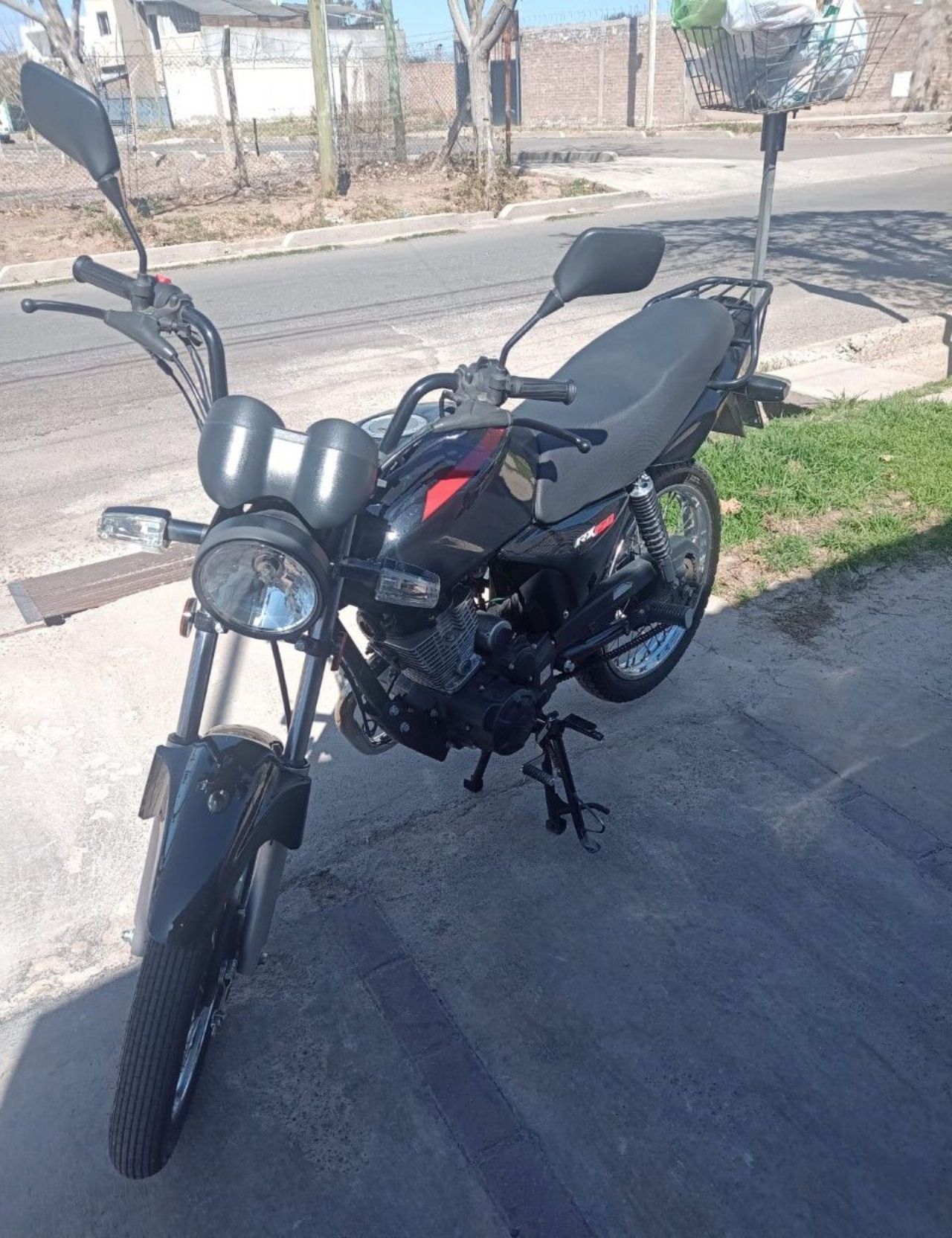 Zanella RX Usada en Mendoza, deRuedas