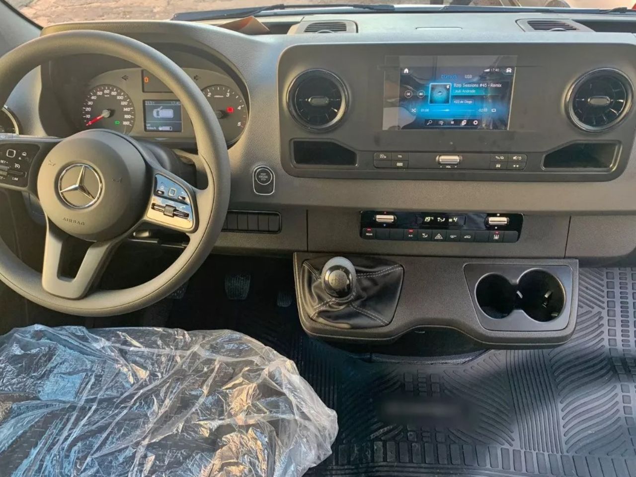 Mercedes Benz Sprinter Nuevo en Mendoza, deRuedas