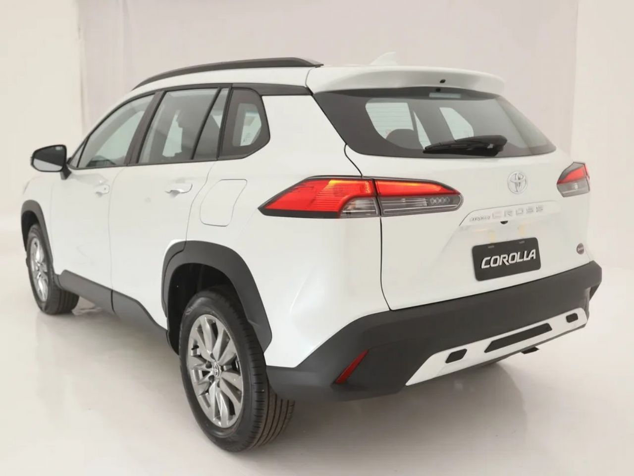Toyota Corolla Cross Nuevo en Mendoza, deRuedas