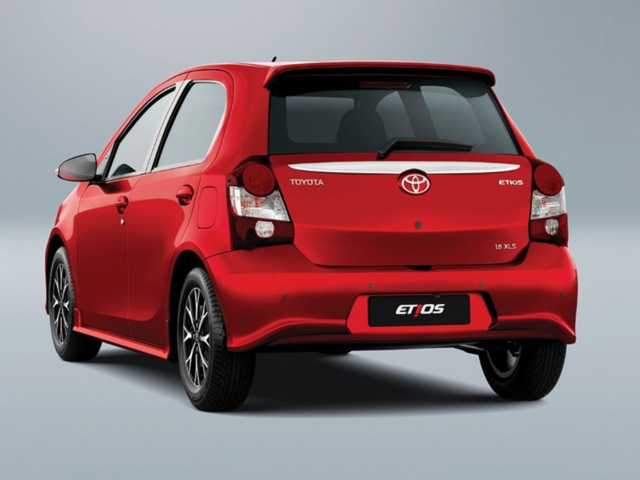 Toyota Etios Nuevo en Mendoza, deRuedas