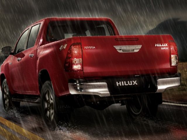 Toyota Hilux Nueva en Mendoza, deRuedas